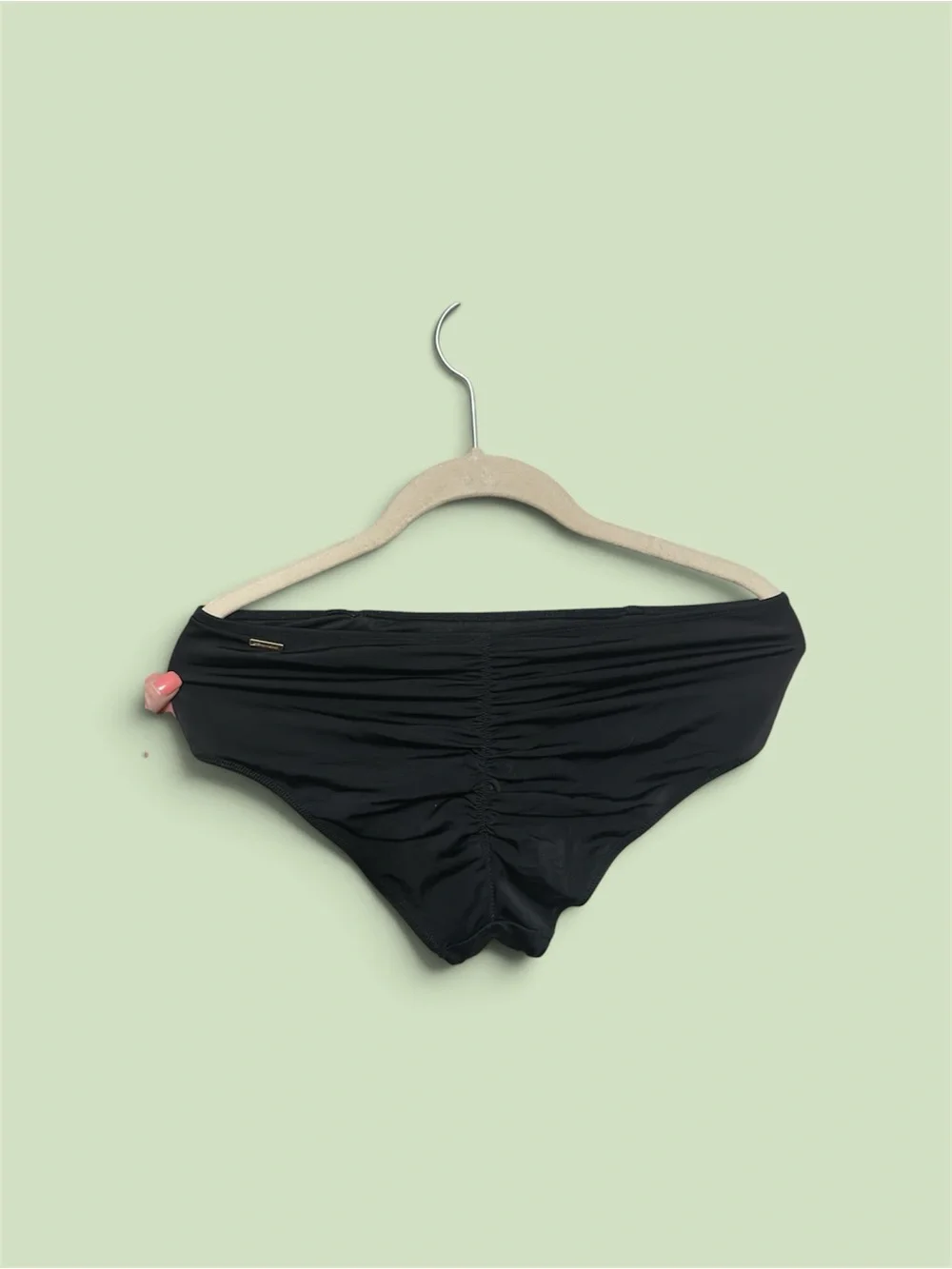 N/A classic black