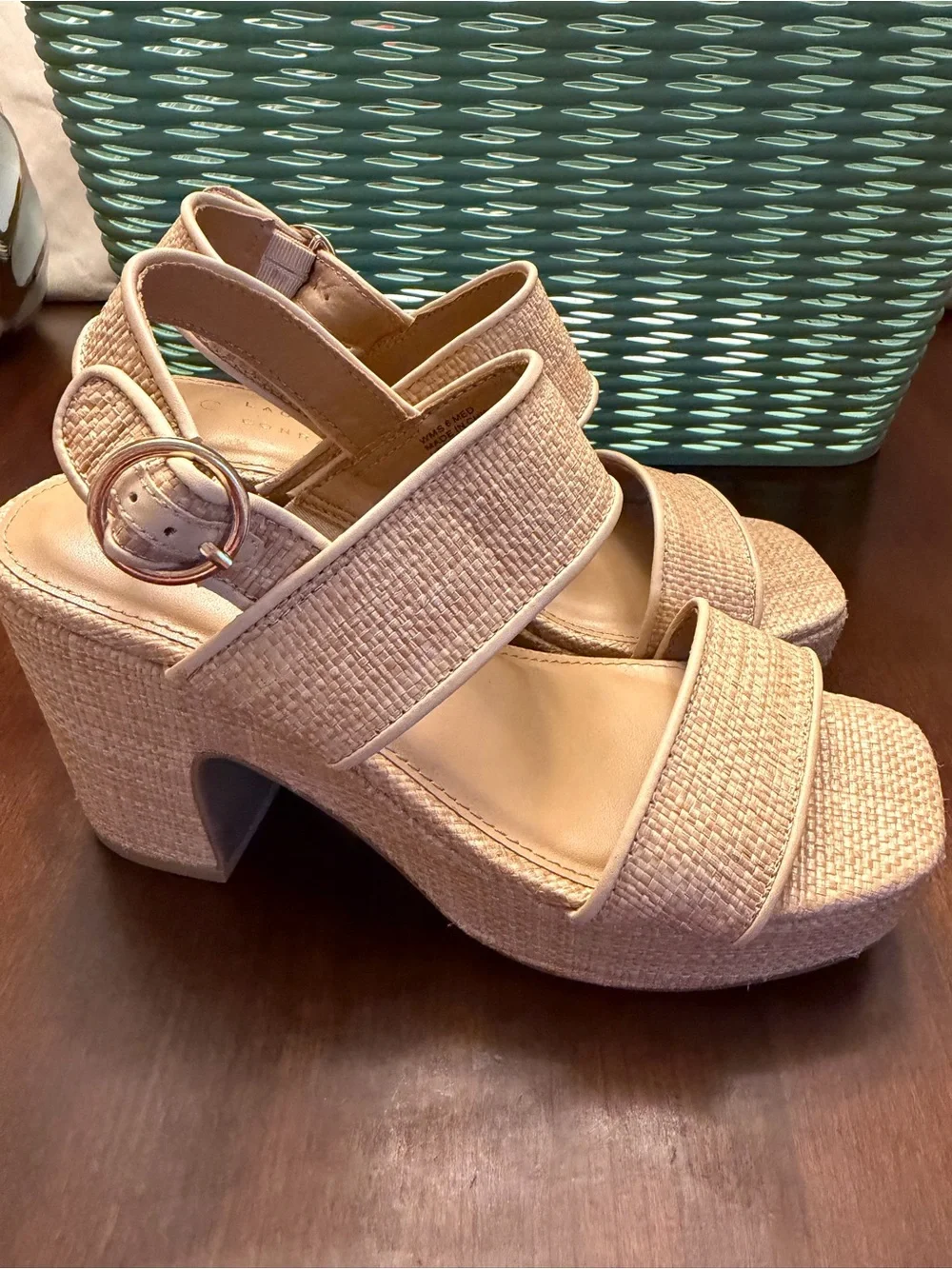 LC Lauren Conrad stylish secure lose*