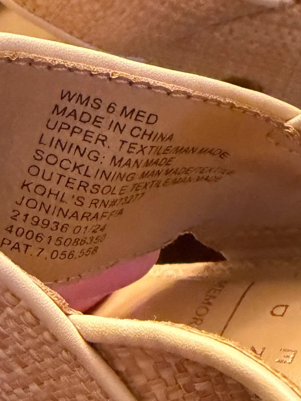 LC Lauren Conrad comfort preowned