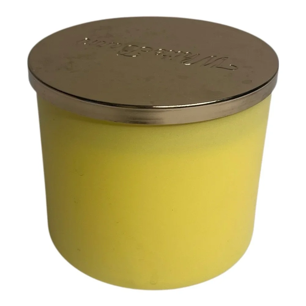 Bath & Body Works this candle