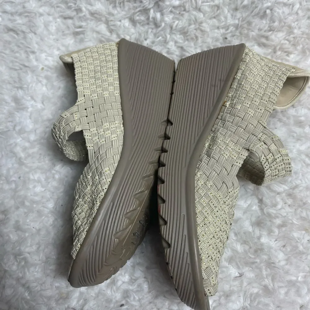Skechers parallel beige