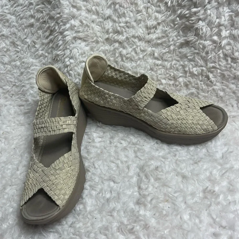 Skechers parallel beige