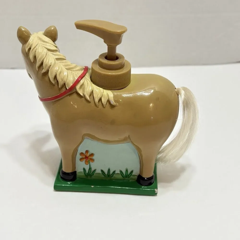 Unbranded vintage ceramic
