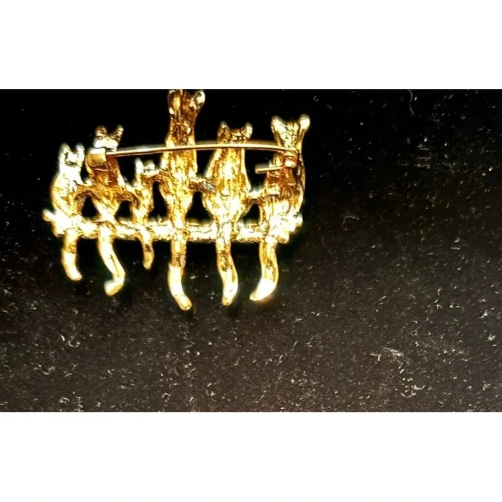 N/A charming vintage