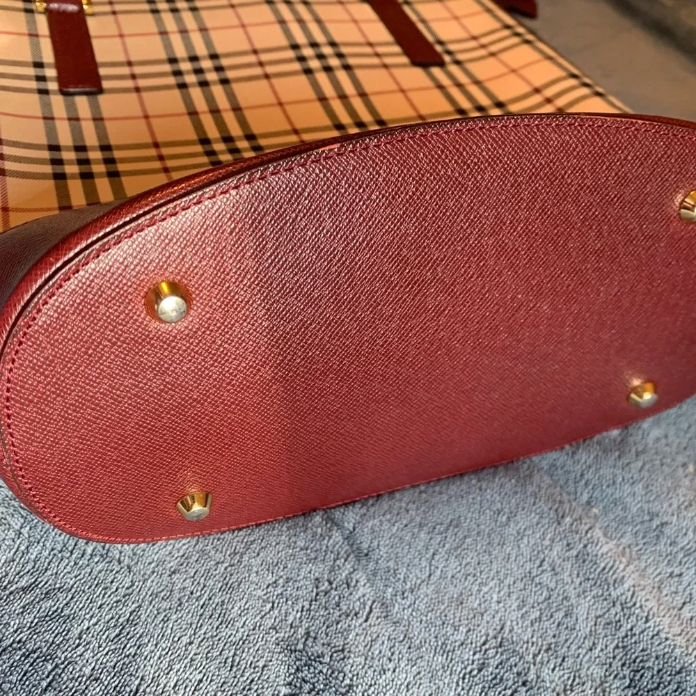 Burberry classic check