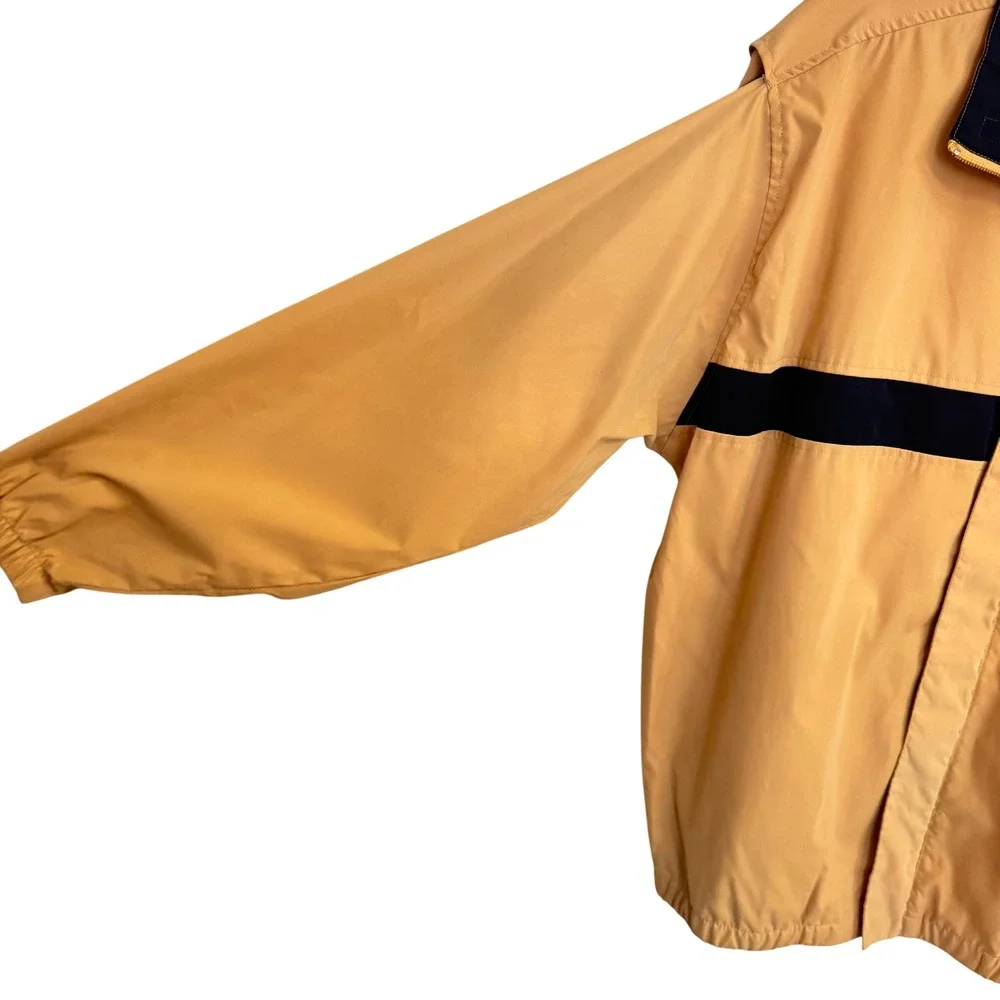 Izod windbreaker jacket