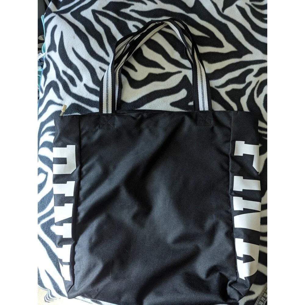 Victoria's Secret PINK Logo w/Dog Black and White Weekender Tote Bag