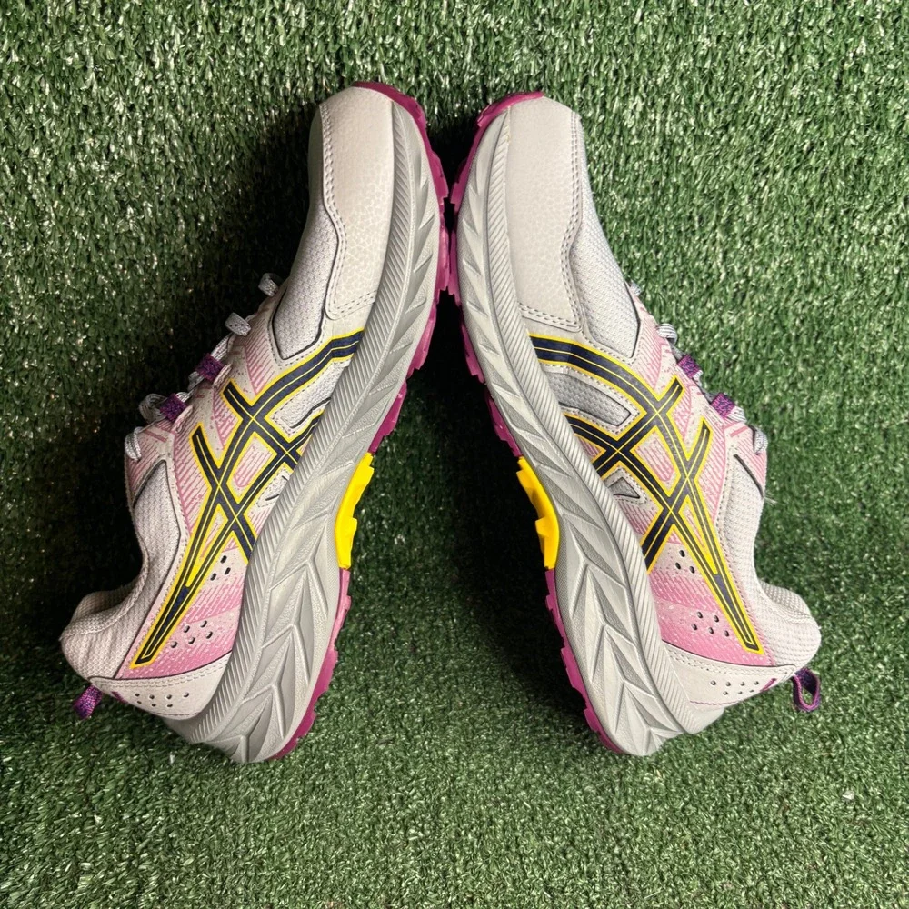 Asics item you