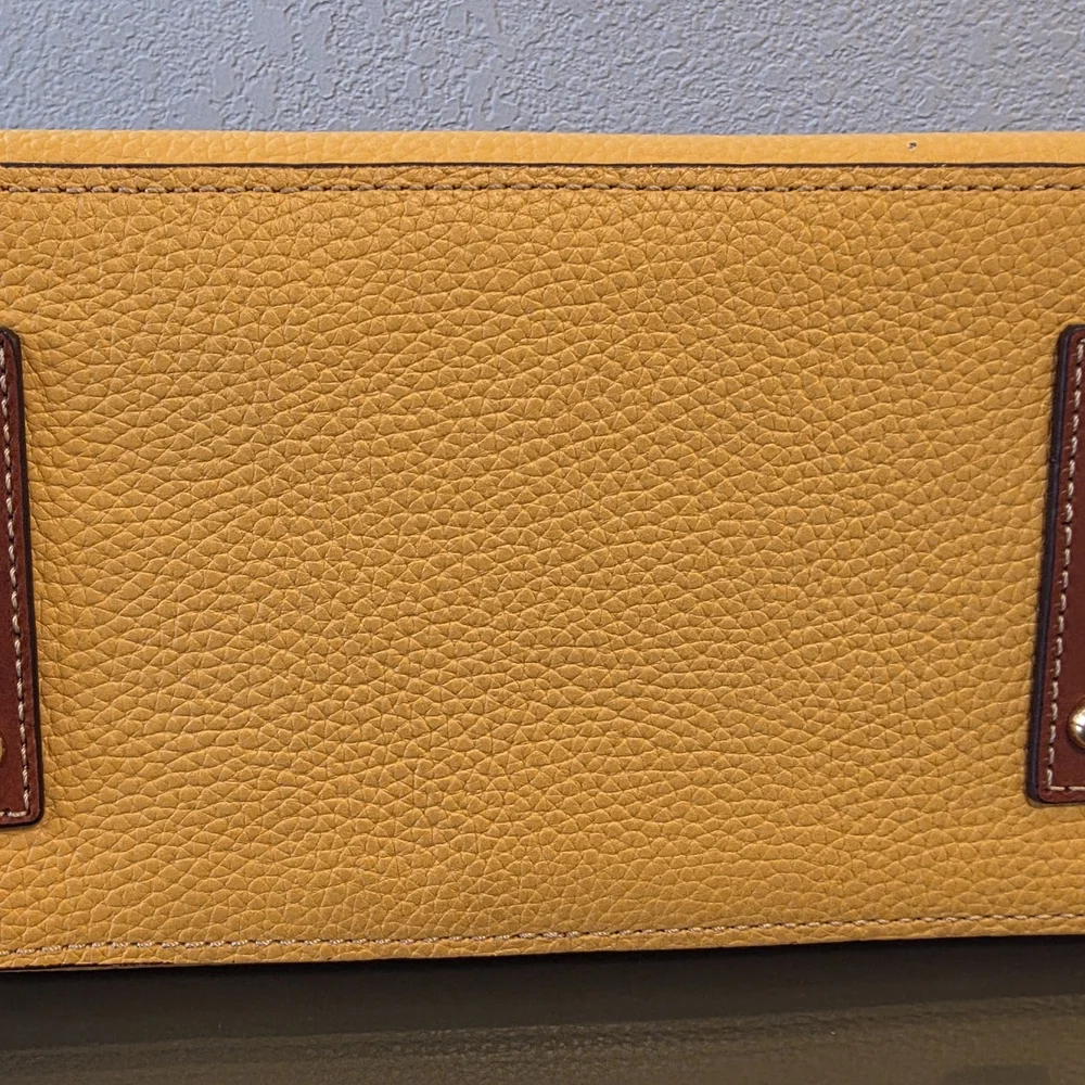Dooney & Bourke dooney bourke
