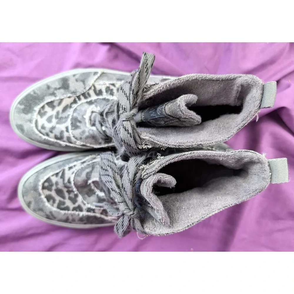 Blowfish Malibu lightly worn