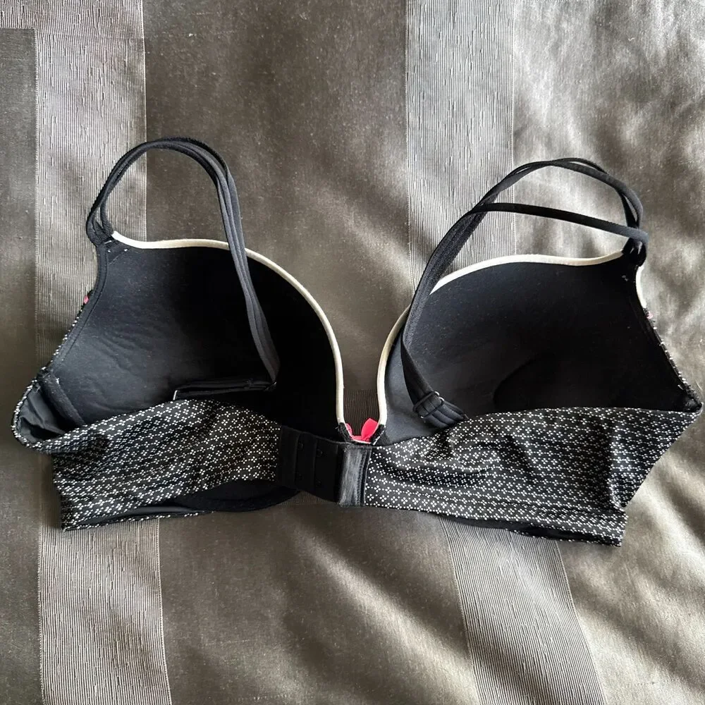 Victorias Secret brand victoria