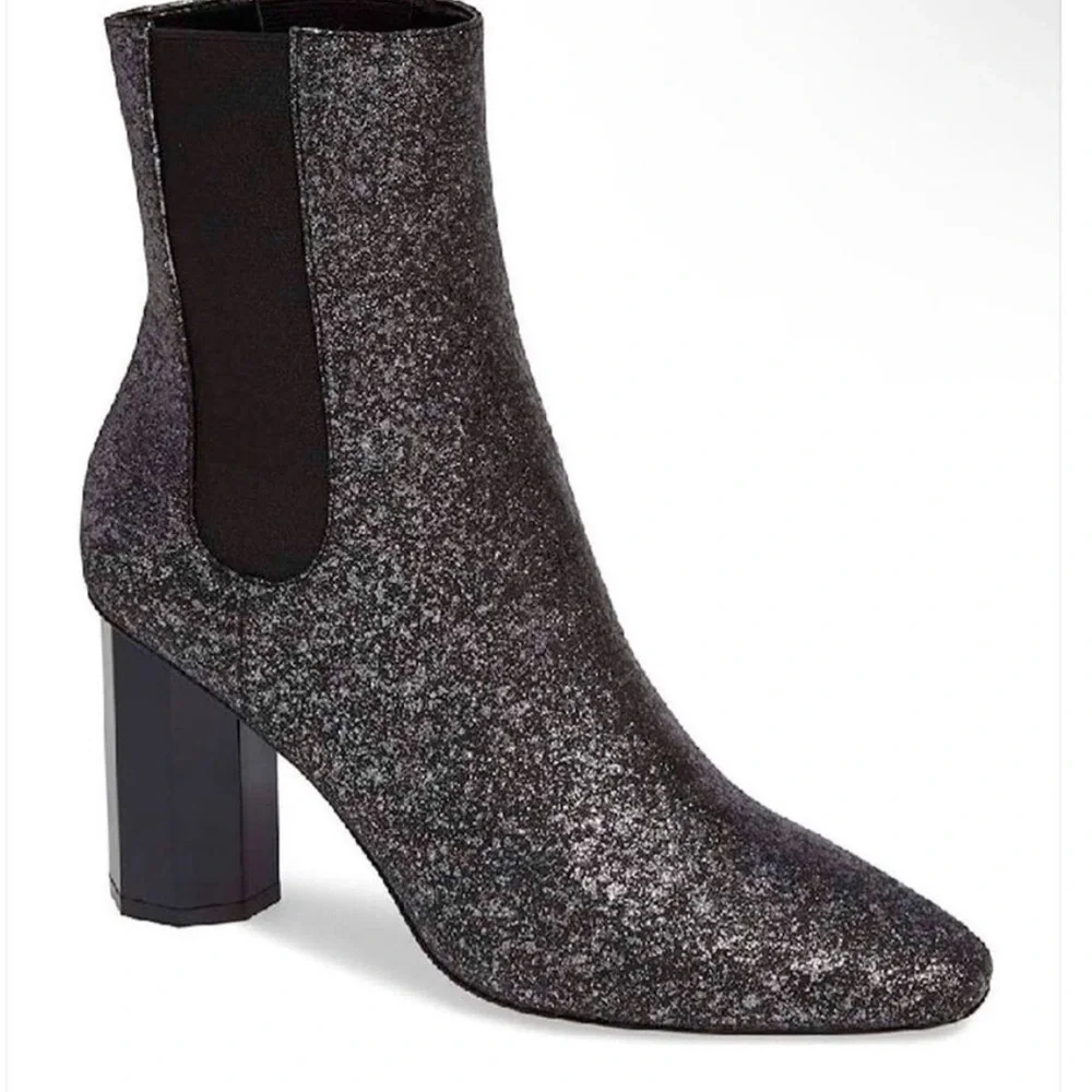 Donald Pliner Laila Booties Silver Glitter Suede Octangular Heel Sz 7M