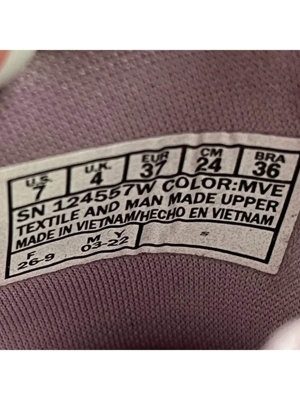 Skechers please review