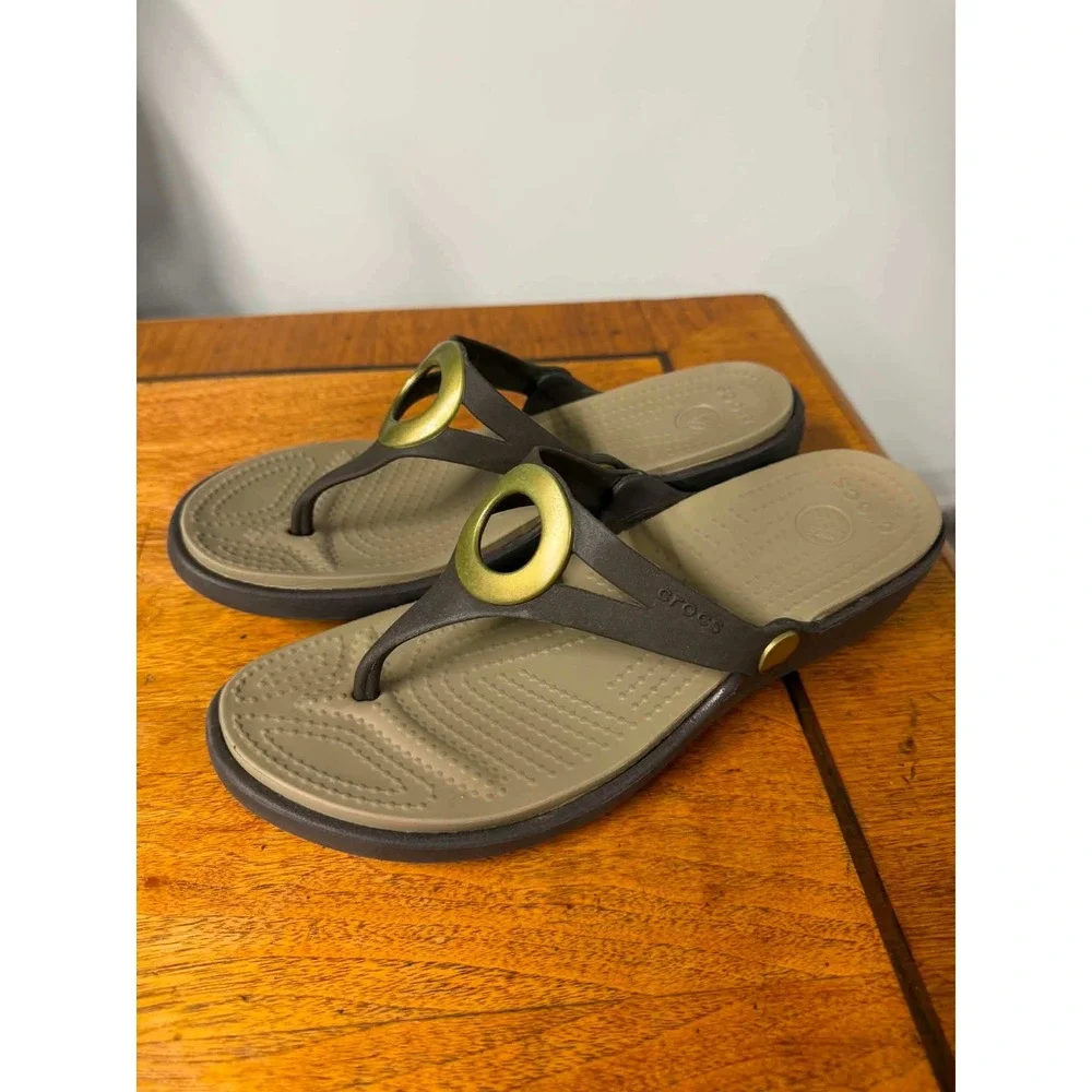 CROCS sanrah circle