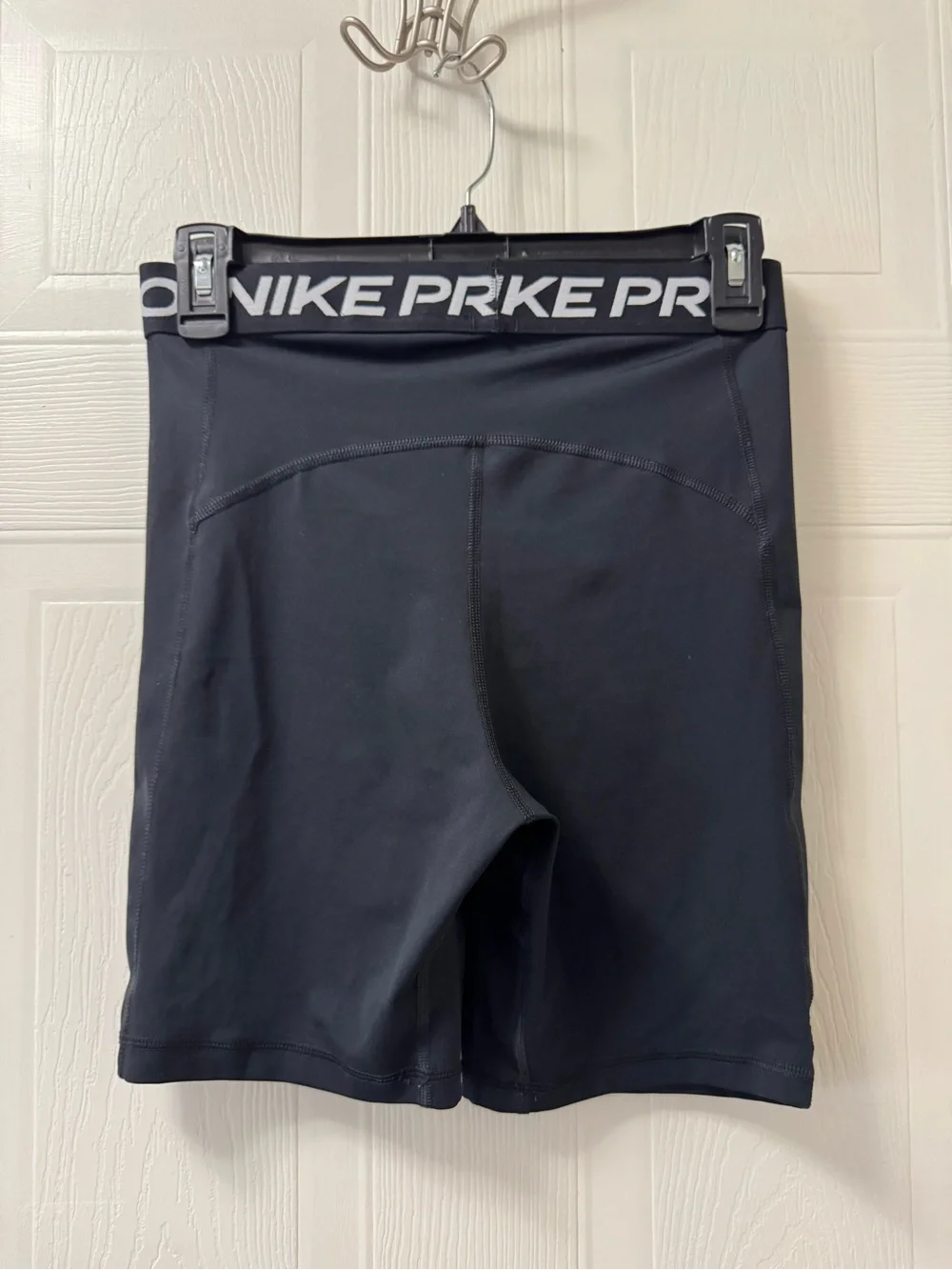 Nike pro women