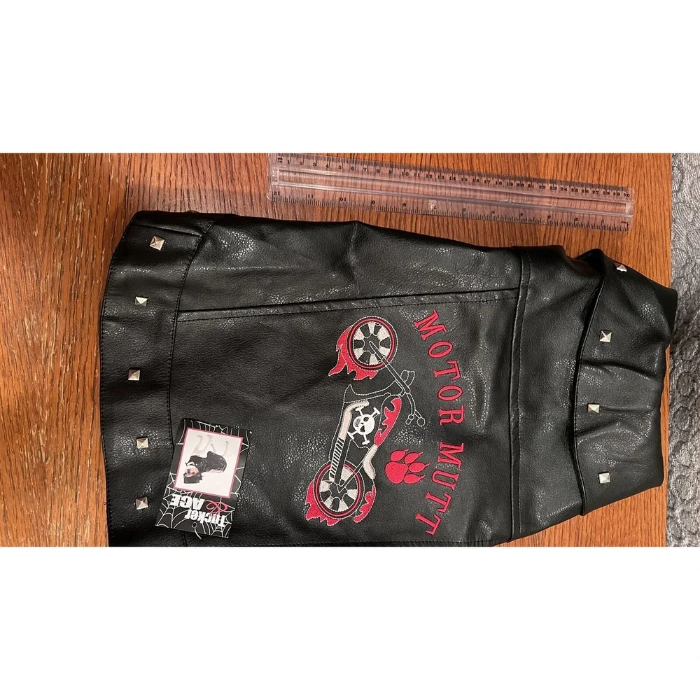 tucker & ace biker outfit