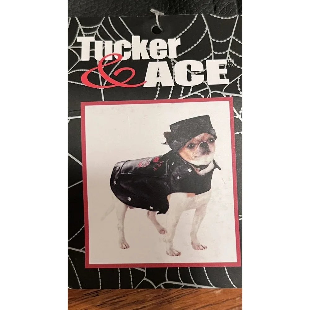 tucker & ace biker outfit