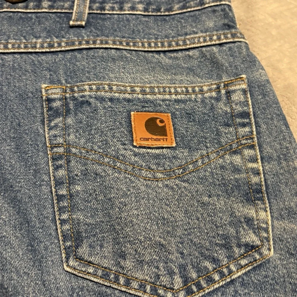 Carhartt loose fit