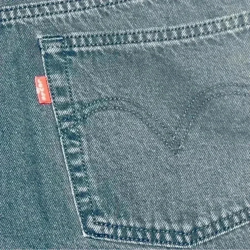Levis featuring classic