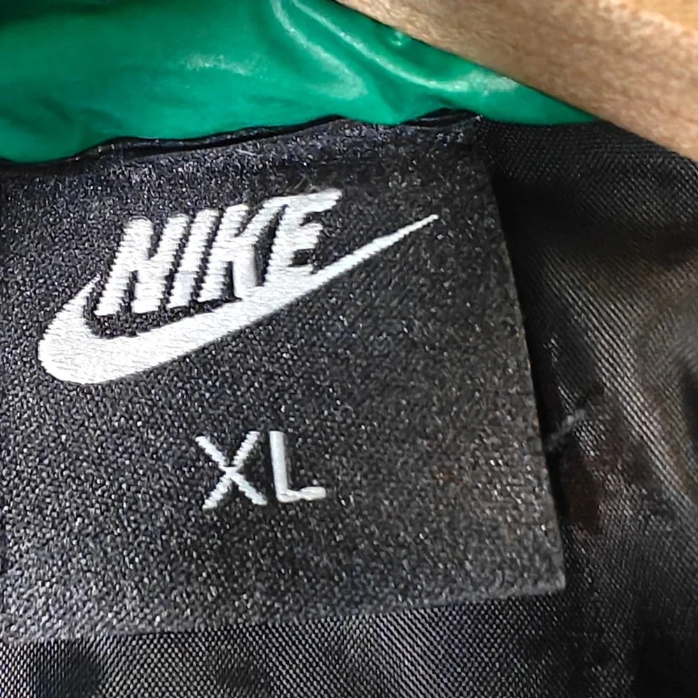 Nike puffer jacket