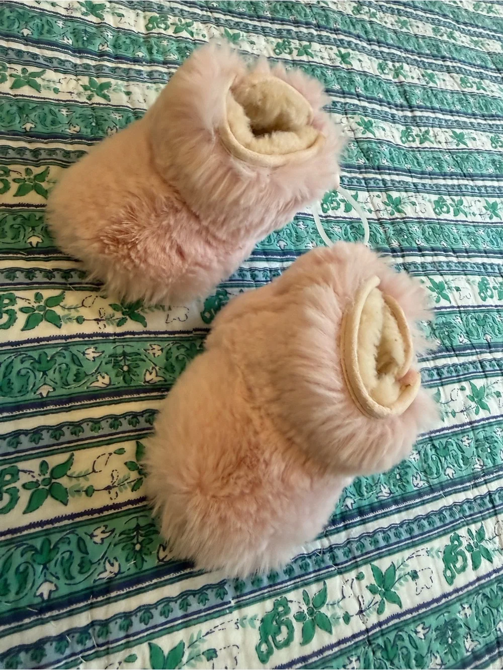 UGG cozy pink