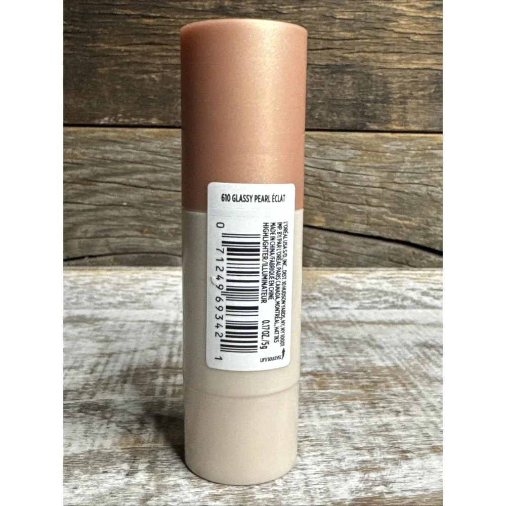 LOréal glowy highlighter