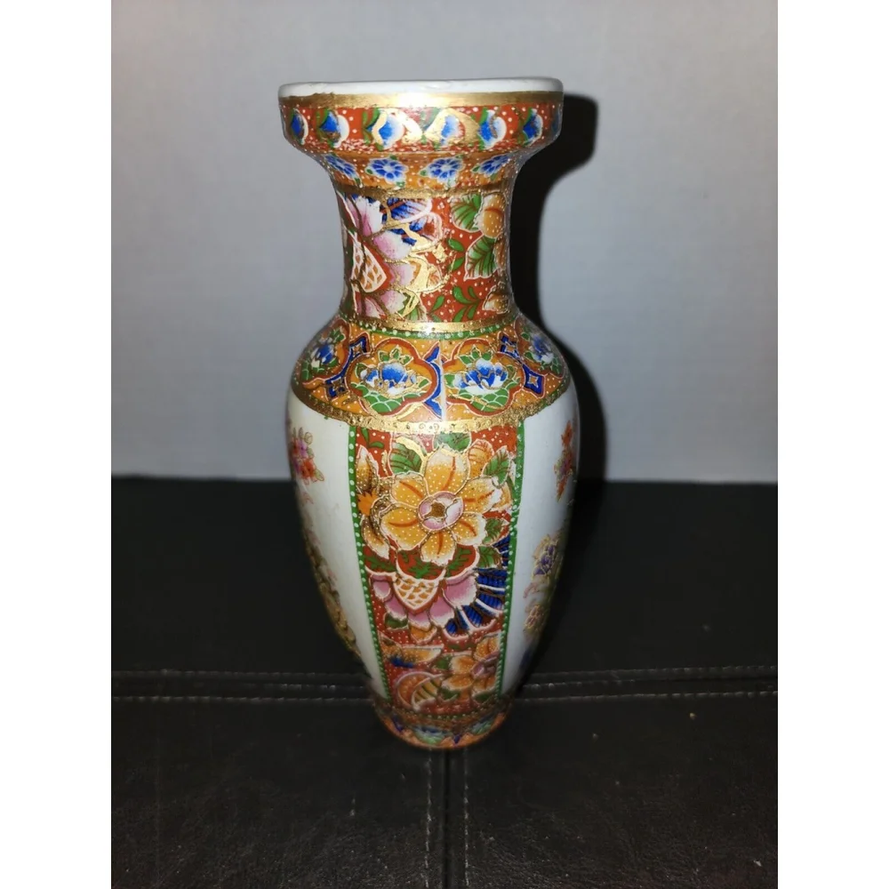 N/A this vase