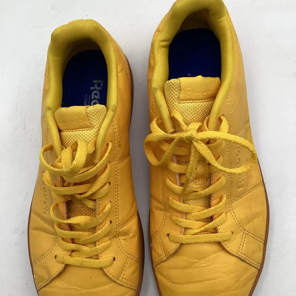 Reebok step out
