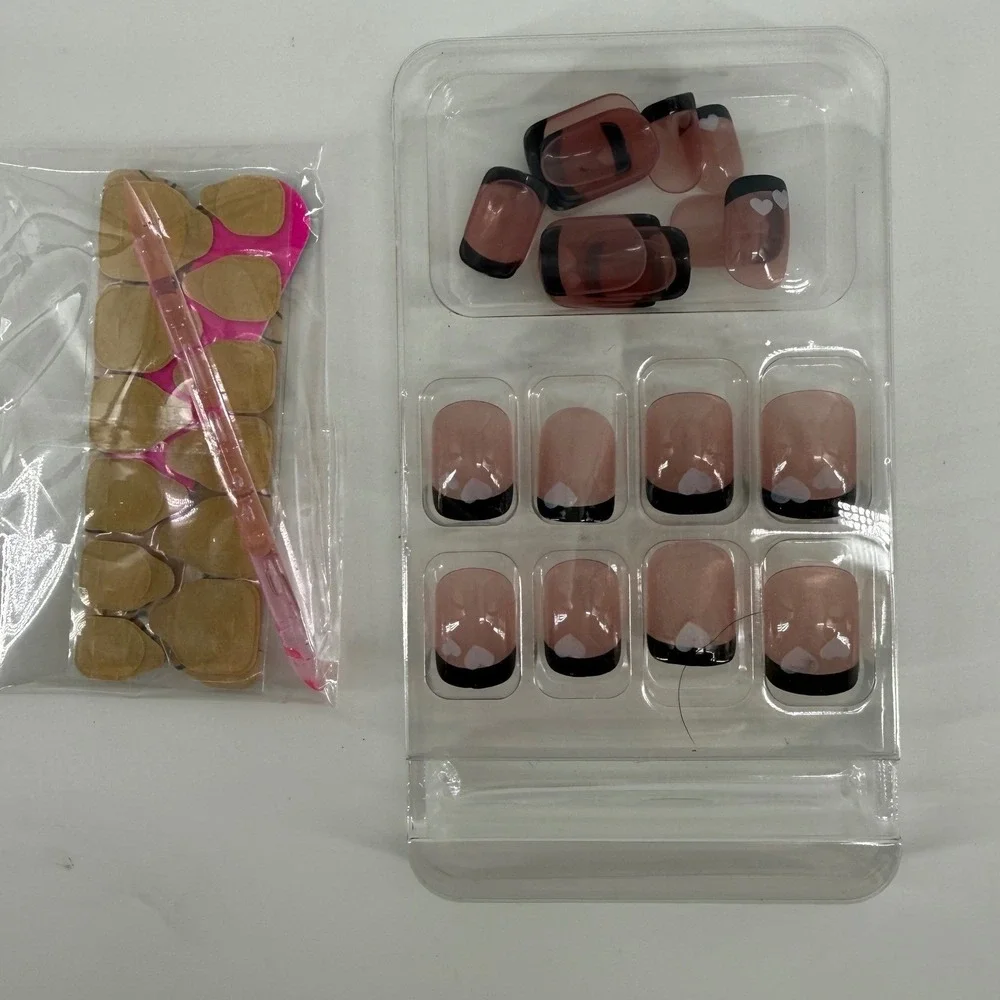 Babe Nail Co sets press