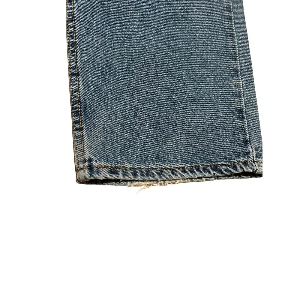 Levis levi 550