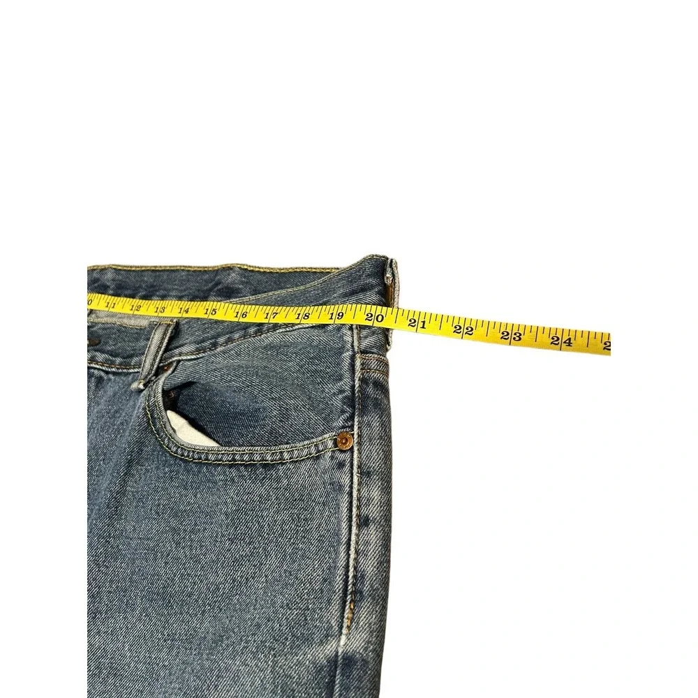Levis levi 550
