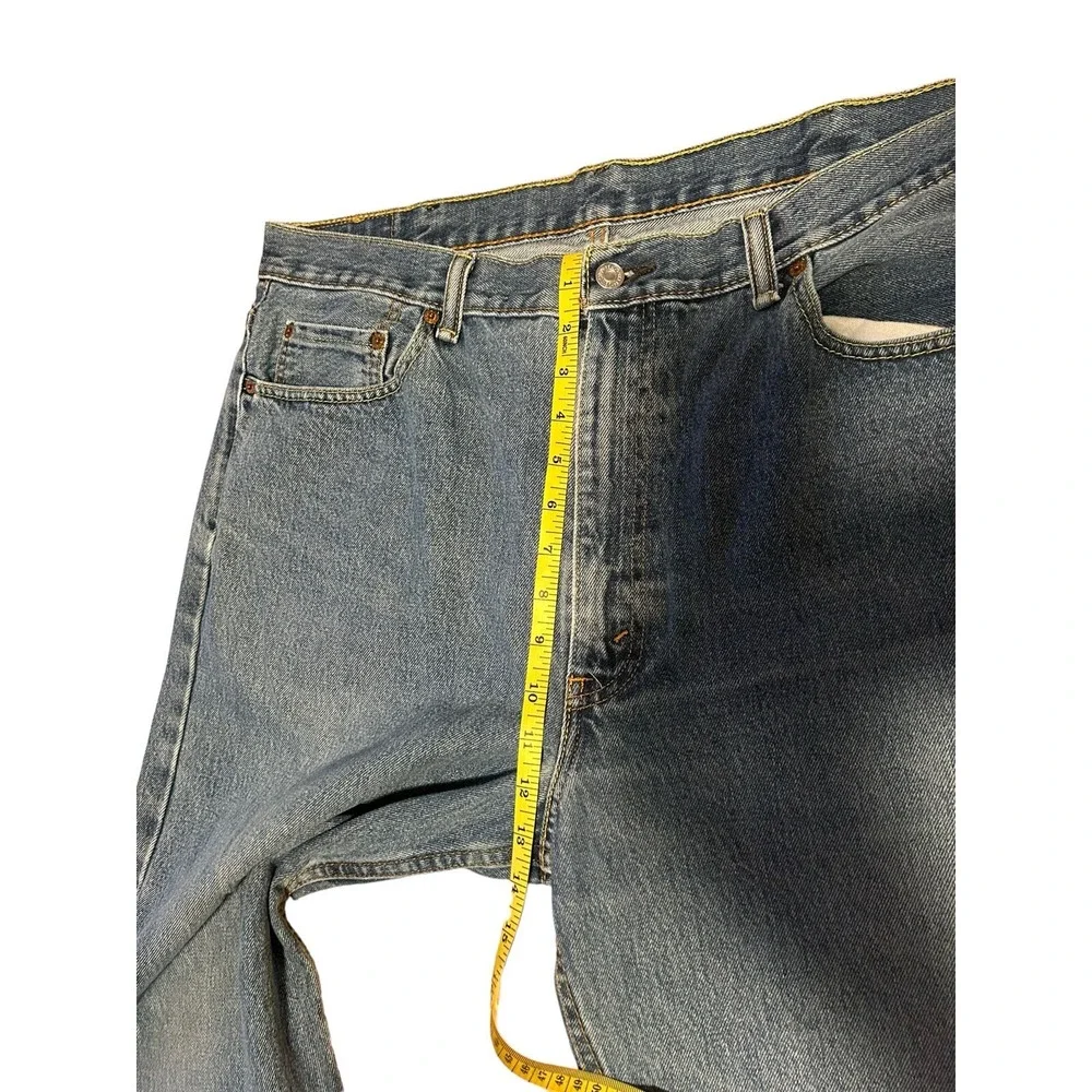 Levis levi 550