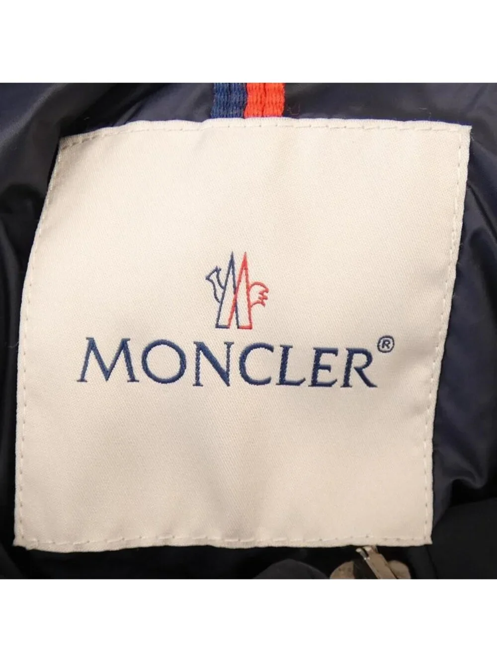 Moncler brand gie