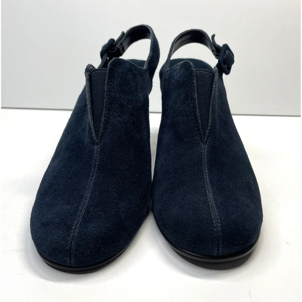 AEROSOLES navy suede