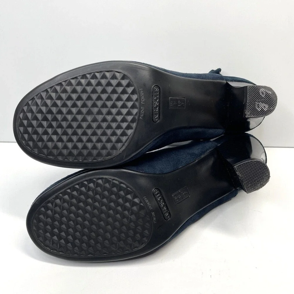 AEROSOLES navy suede