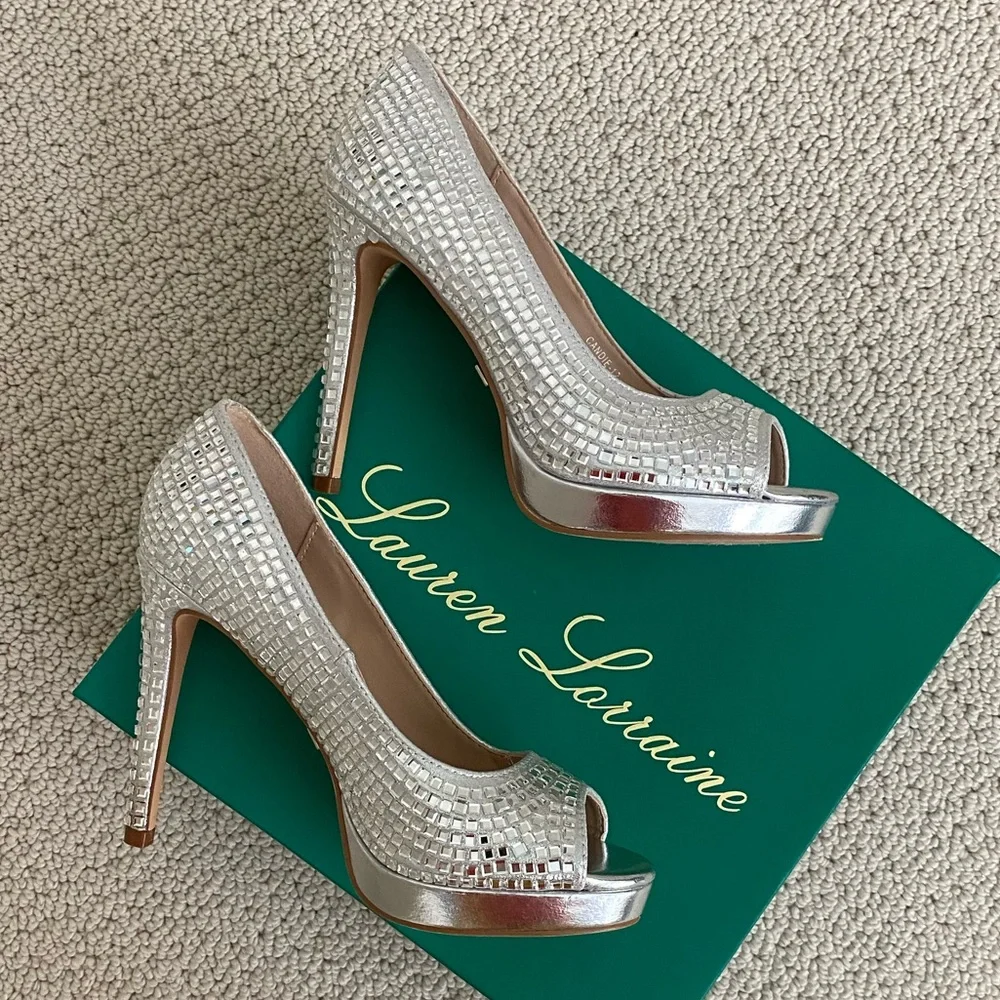 Lauren Lorraine gorgeous crystal