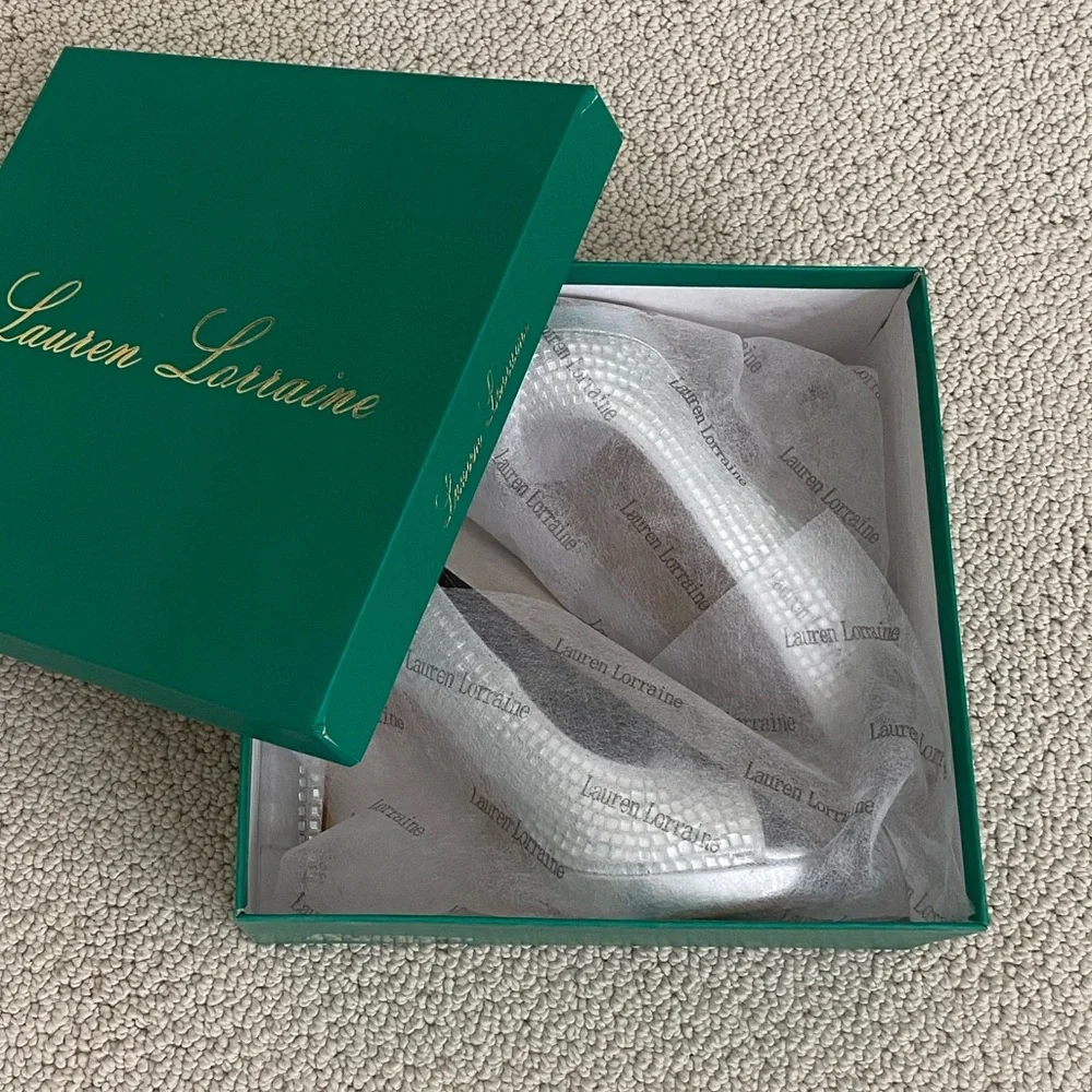 Lauren Lorraine gorgeous crystal