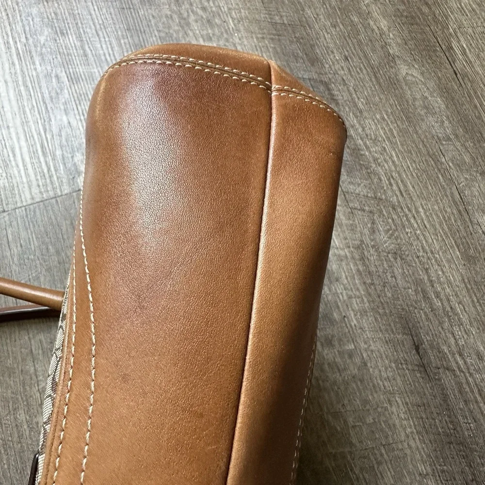 Coach soho signature