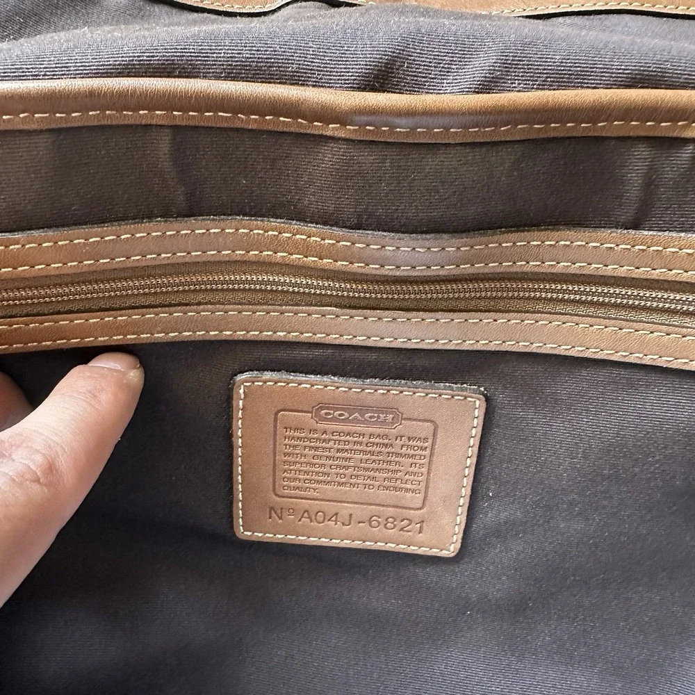 Coach soho signature