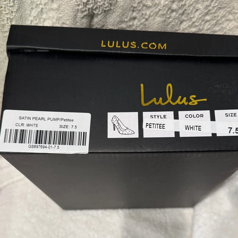 Lulus dressy smooth silhouette