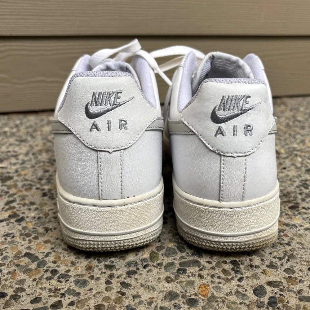 Nike men’s air