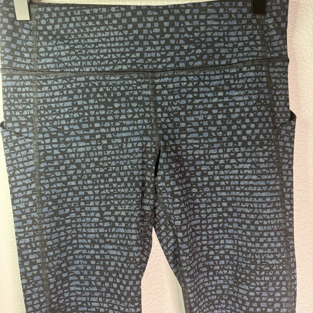 lululemon athletica b8 lululemon