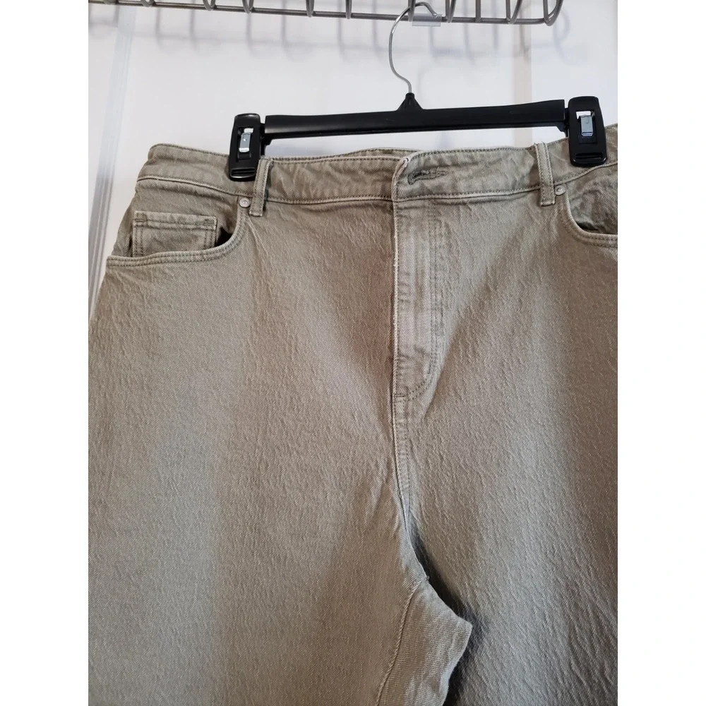 LOFT waist 31