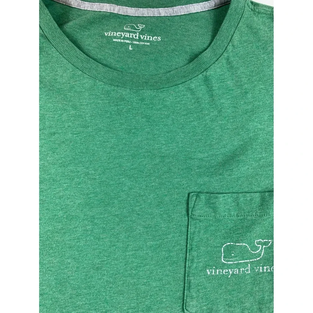 Vineyard Vines cuffs it hole