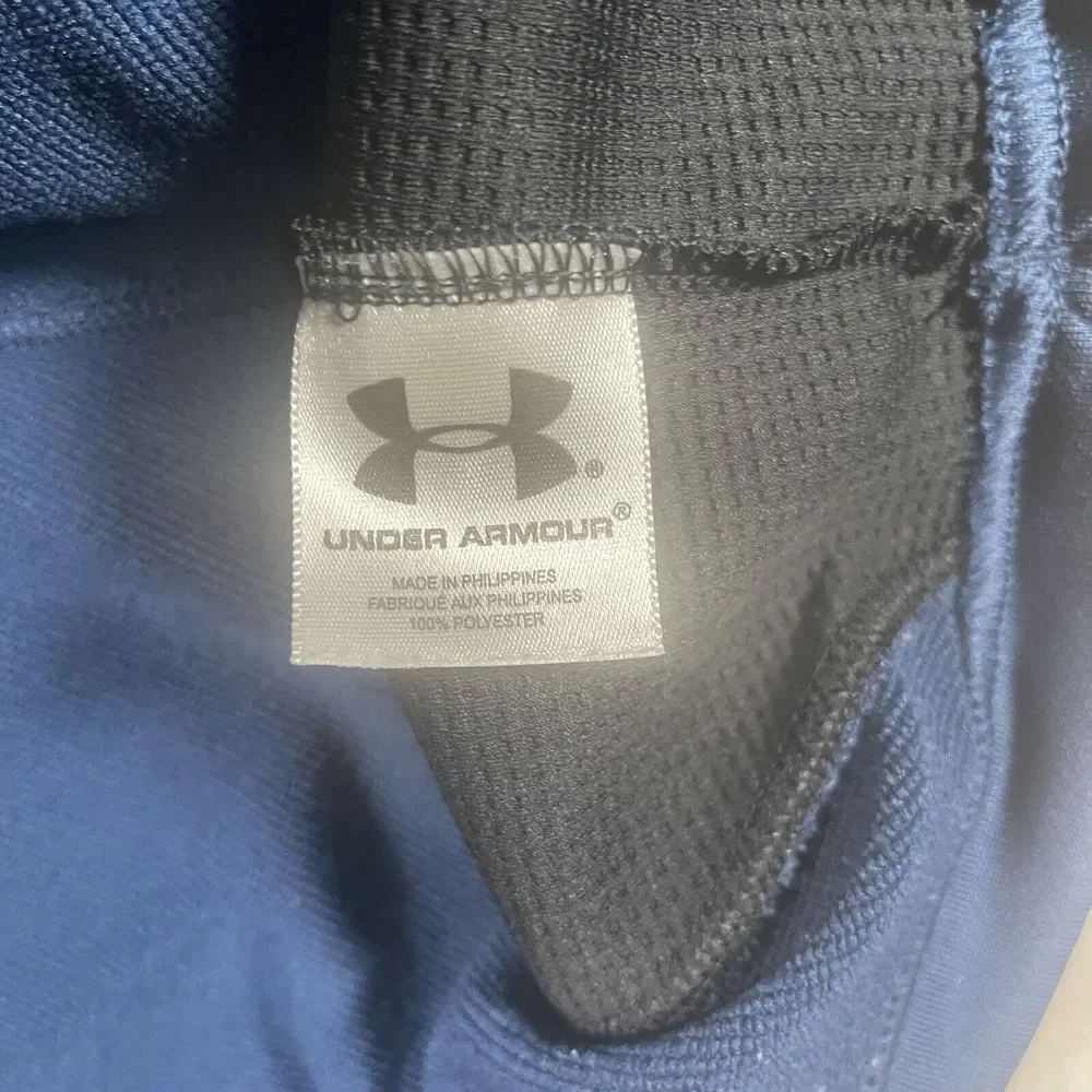 Under Armour stay warm