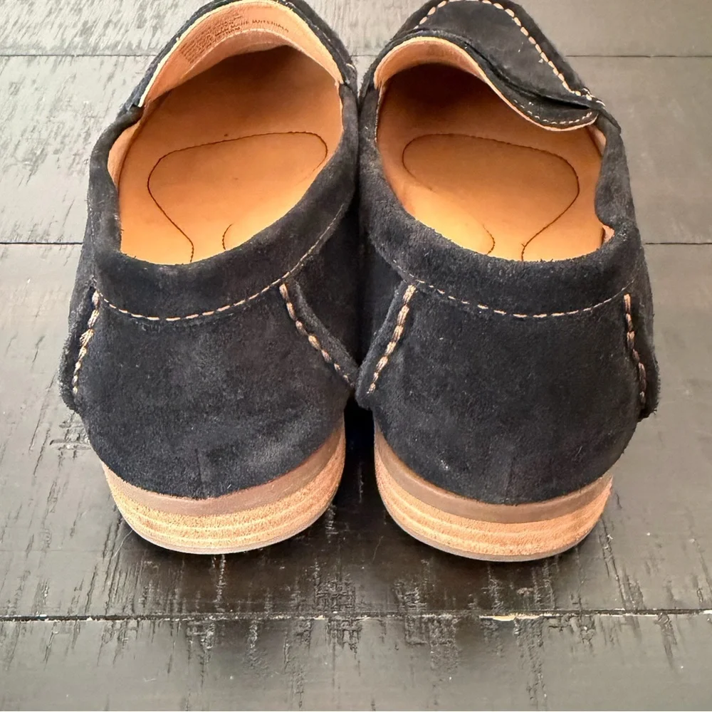 Born suede slip