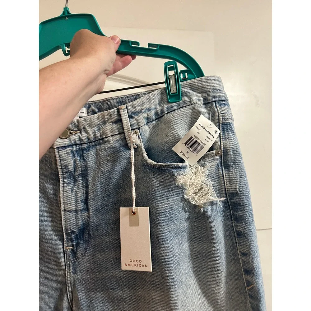 Good American brand leg pockets