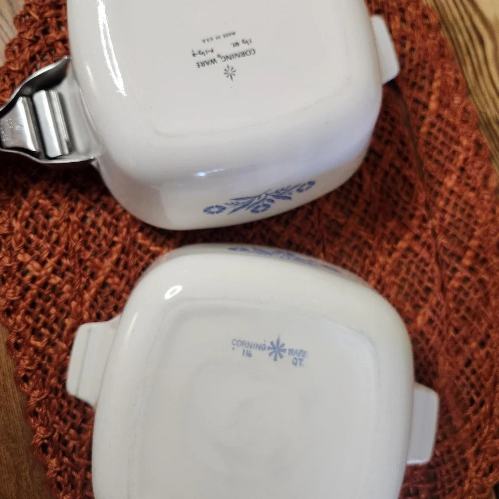 VINTAGE‎ CorningWare 3 piece Set. Blue Cornflower.
