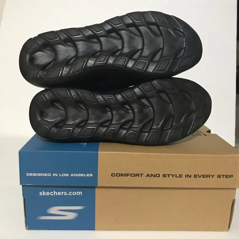 Skechers suede upper