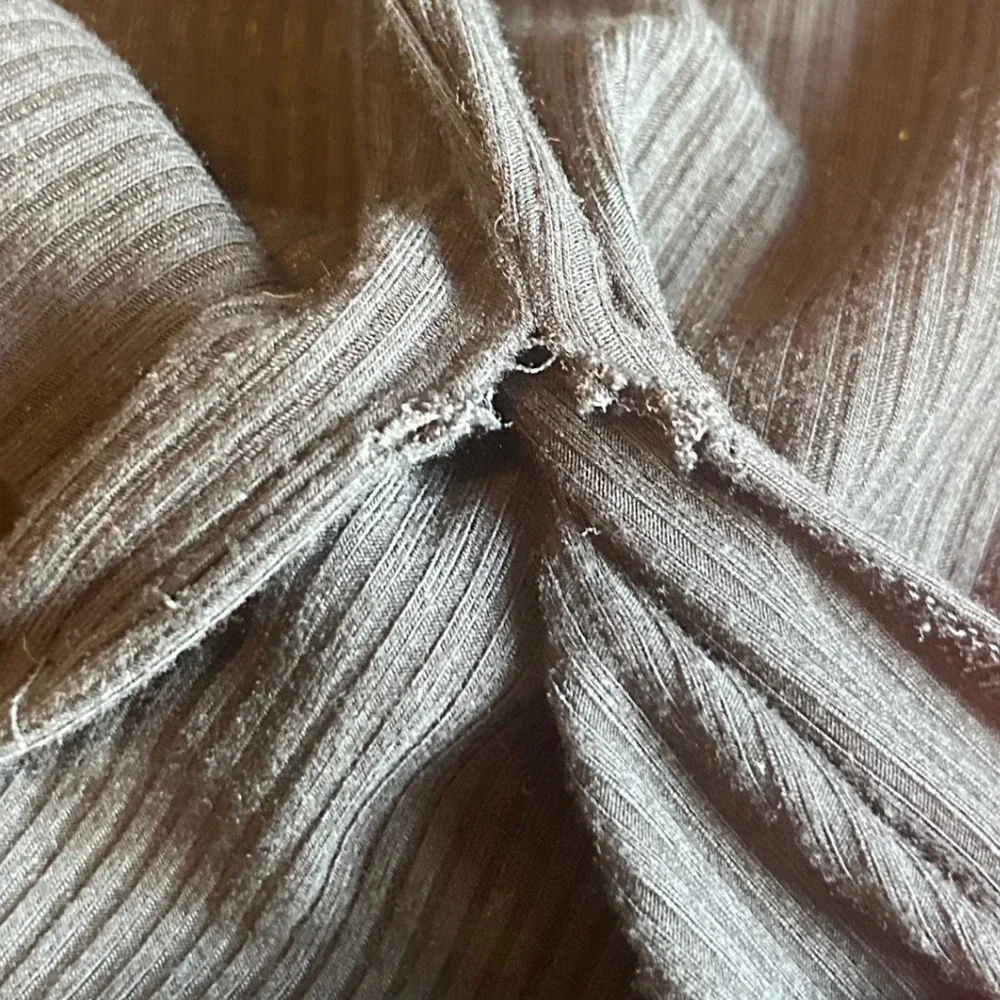 Posh Peanut size large